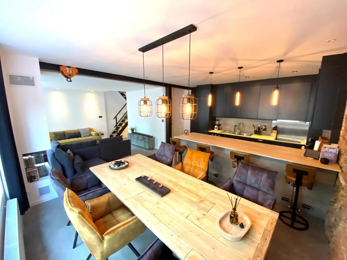 Дом отдыха The Square - Vacation Rental With Outdoor Sauna - Centre Of Антверпен